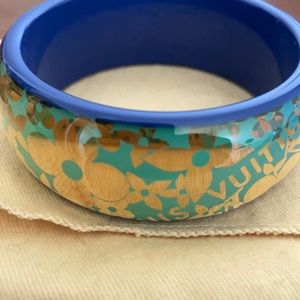 COPY - Louis Vuitton Bangle